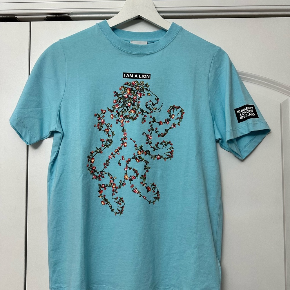Burberry Limited Edition Light Blue T-Shirt with Floral Lion Design